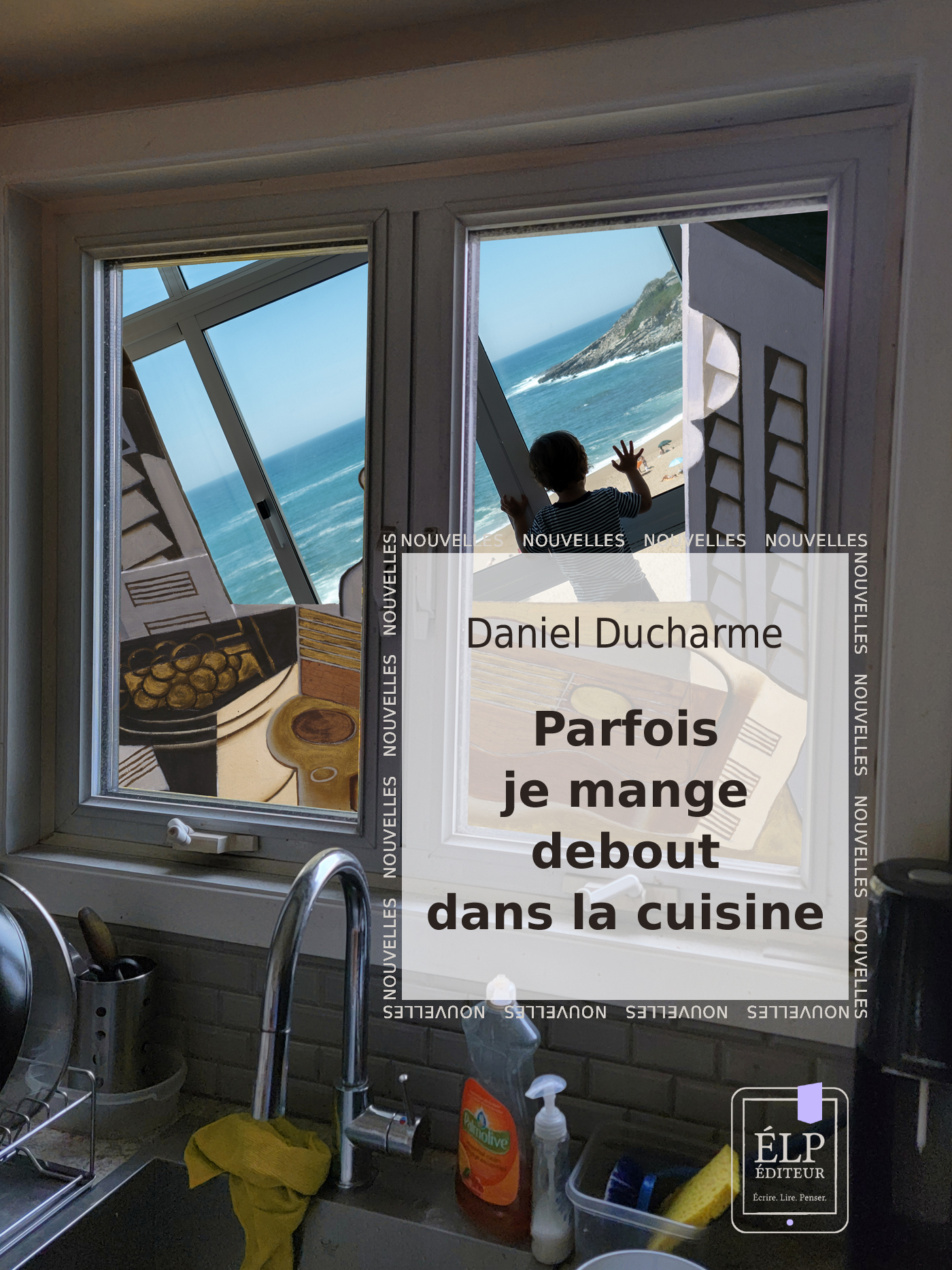 Mange debout dans la cuisine